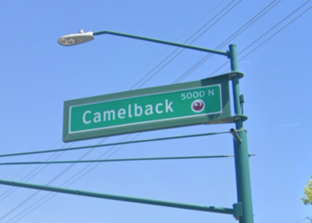 18-Year-Old Killed, Two Others Injured in Shooting at Phoenix Apartment Complex; Police Request Witnesses