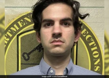 Former CIA Analyst Sentenced to Over Three Years for Leaking Top Secret National Defense Information